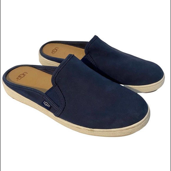 UGG Shoes - UGG Gene Navy blue Nubuck Suede Leather Slide Sneakers 9.5